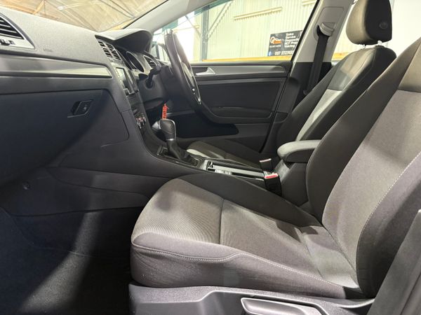 2016 Volkswagen Golf 1.6 TDi Automatic 114,000 KM 373651556