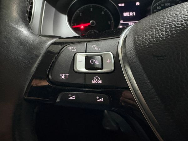 2016 Volkswagen Golf 1.6 TDi Automatic 114,000 KM 373651565