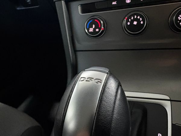 2016 Volkswagen Golf 1.6 TDi Automatic 114,000 KM 373651563