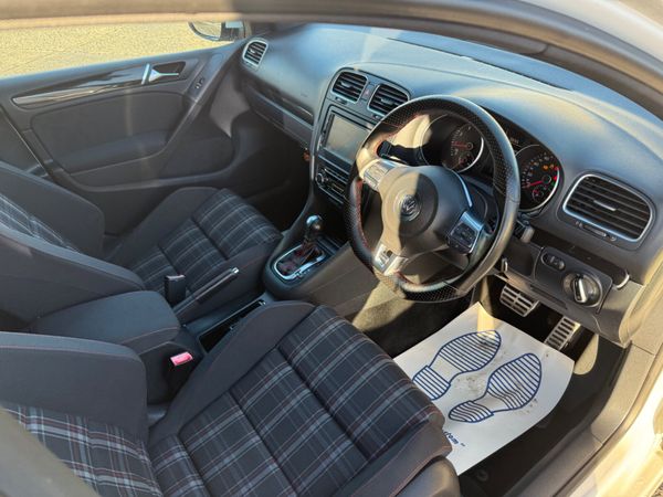 Volkswagen Golf Gti 2010 77,000 kms 373670283