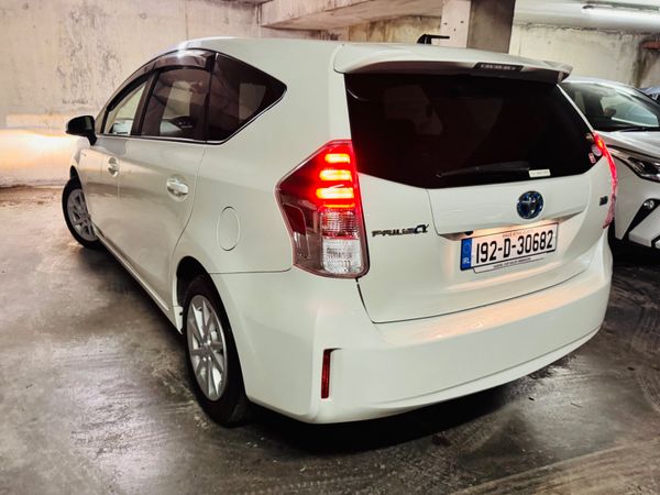 192 (October) Prius Alpha 7 Seater Cruise Control 373673386