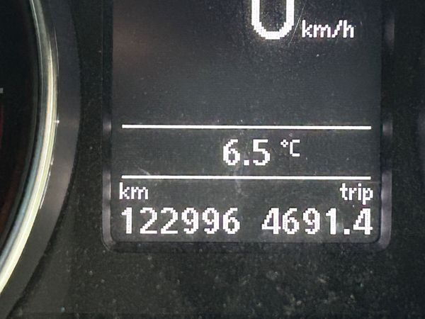 171 VOLKSWAGEN JETTA 2.0TDI HIGHLINE - LOW KMS - 373680086