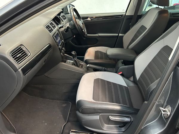 171 VOLKSWAGEN JETTA 2.0TDI HIGHLINE - LOW KMS - 373680087