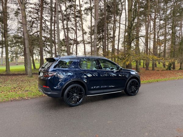 Land Rover Discovery Sport 7 Seater 373692844