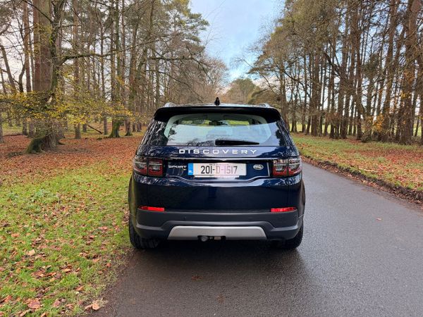 Land Rover Discovery Sport 7 Seater 373692846