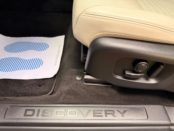 Land Rover Discovery Sport 7 Seater 373692884