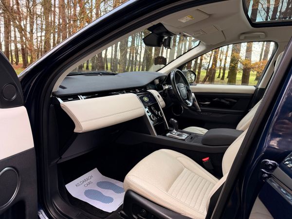 Land Rover Discovery Sport 7 Seater 373692883