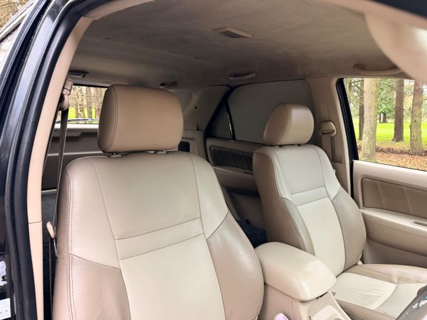 Toyota Fortuner 2006 3.0 D4D 373693147