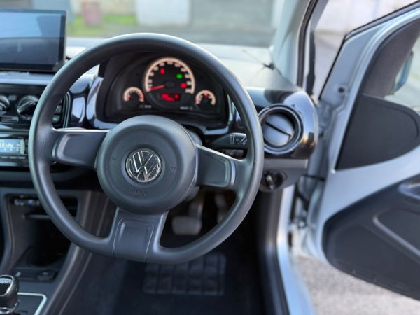Volkswagen up! 2013 1.0L AUTOMATIC PETROL 373709244