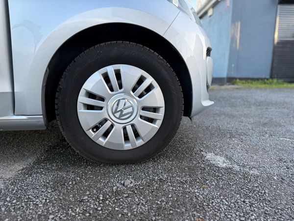 Volkswagen up! 2013 1.0L AUTOMATIC PETROL 373709248