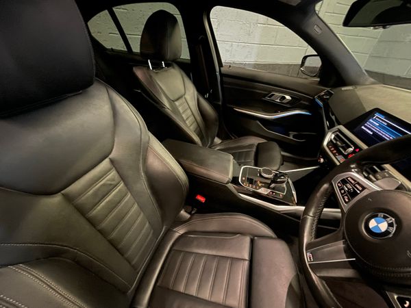 202 BMW 330E M-Sport Pro Edition 373717313