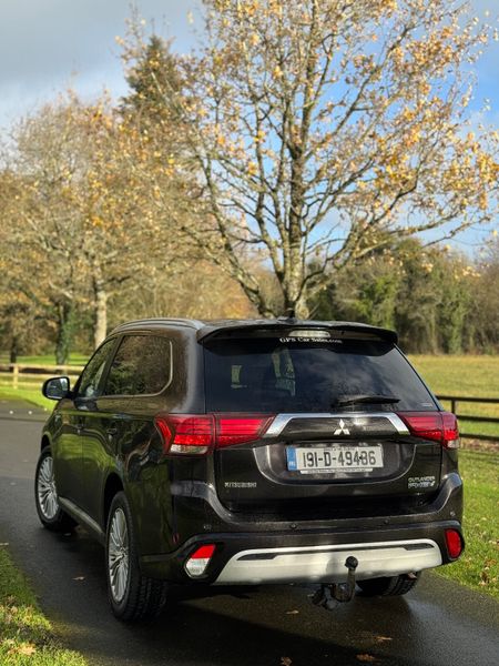 Mitsubishi Outlander 2019 373718674