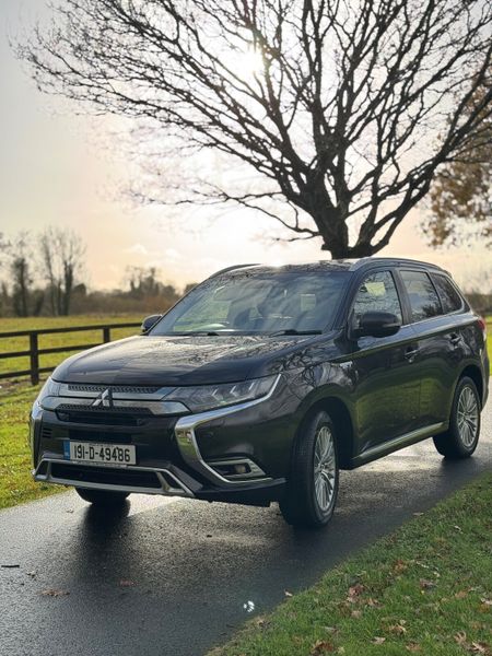 Mitsubishi Outlander 2019 373718680