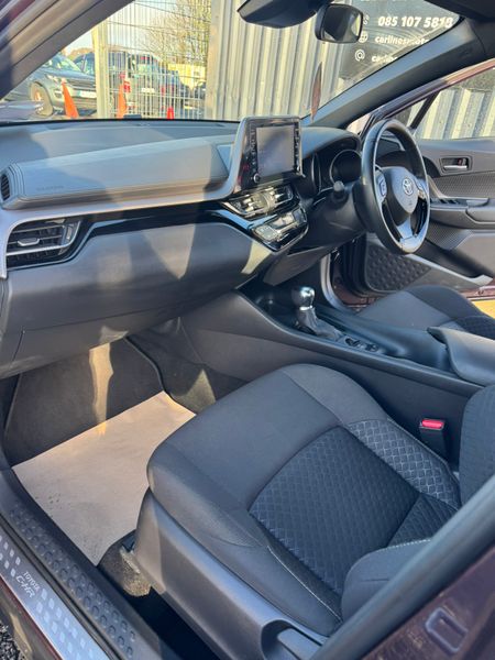 TOYOTA CHR HYBRID AUTOMATIC 373710454