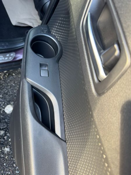 TOYOTA CHR HYBRID AUTOMATIC 373710452