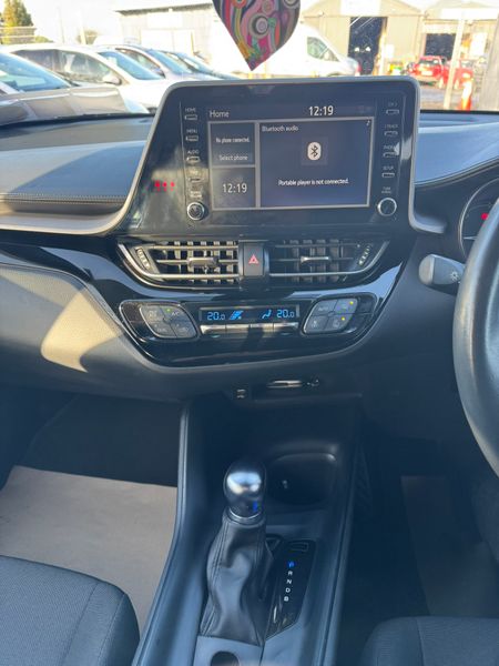 TOYOTA CHR HYBRID AUTOMATIC 373710453
