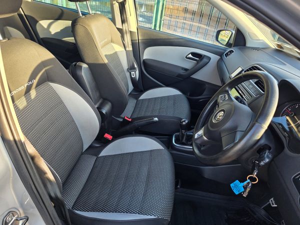 BLACK FRIDAY DEAL  🚗 Volkswagen Polo Cross 373721955