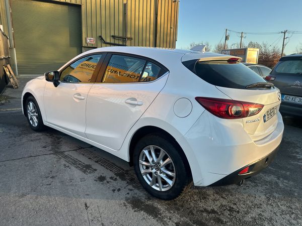 Mazda Mazda3 2015 2.2 MANUAL DIESEL FRESH NEW NCT 373722180