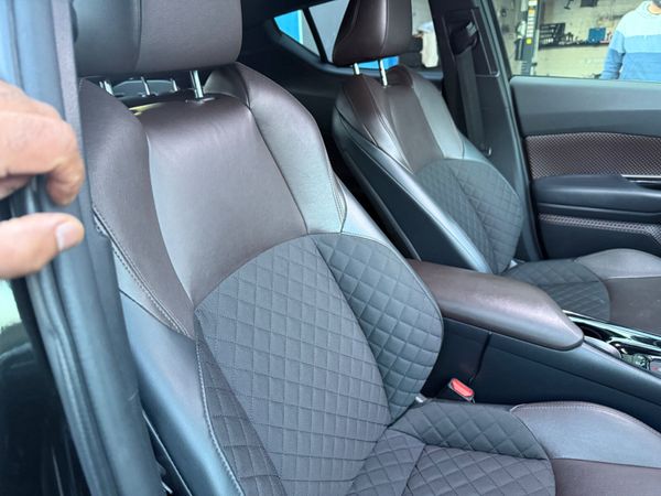 2018 Toyota CHR Automatic Hybrid  G /Leather Spec 373723843