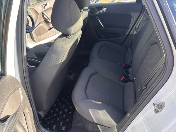 Audi A1 2015 auto ONLY 34,000km!! 373732784