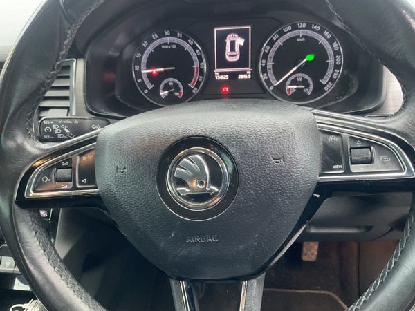 SKODA KODIAQ 2.0 TDI AUTOMATIC 7 SEATER SPOTLESS 373745384