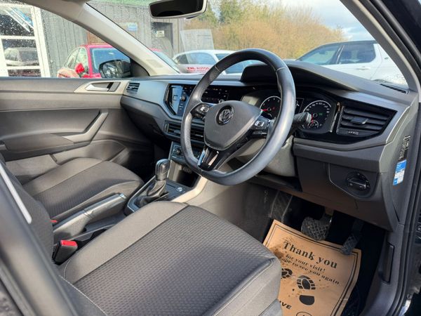 202 Volkswagen Polo Auto 1.0 373746405