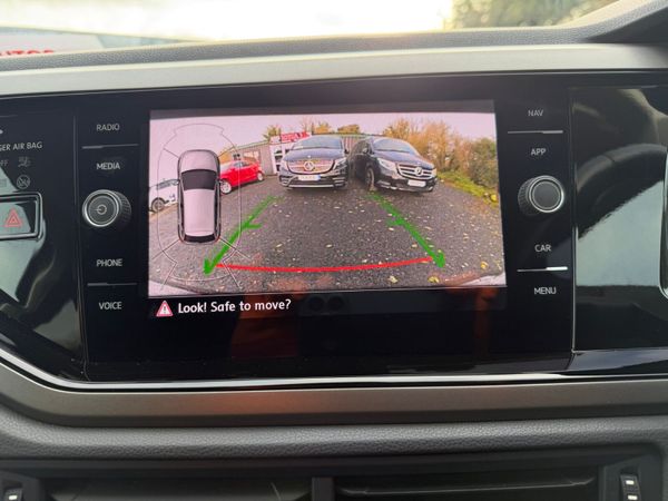 202 Volkswagen Polo Auto 1.0 373746406