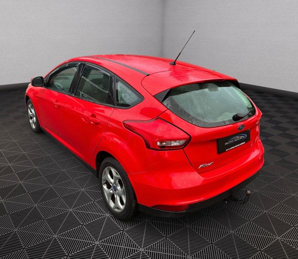 162 Ford Focus *NCT 10-26* 373754172