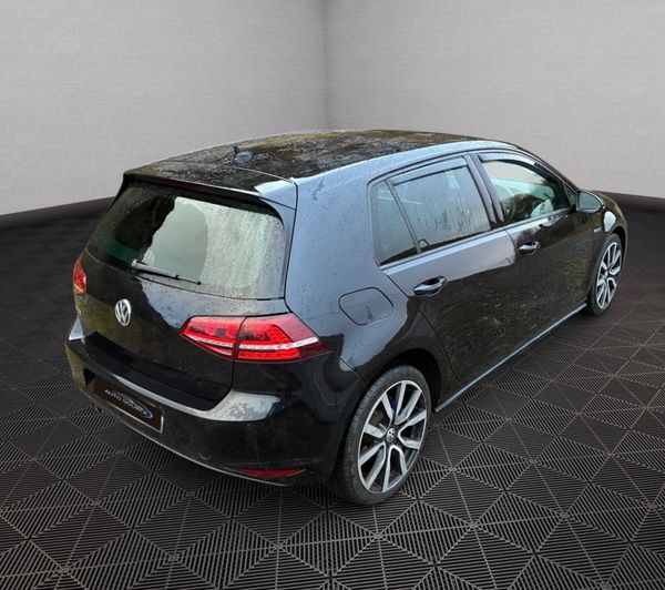 Volkswagen Golf GTE *NCT 11-26* 373752058