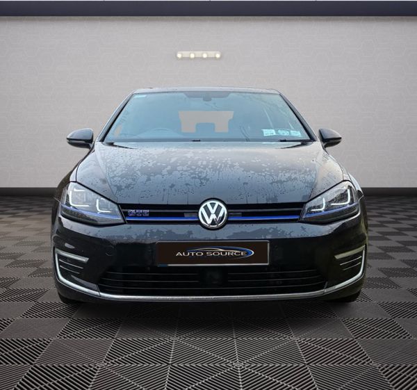 Volkswagen Golf GTE *NCT 11-26* 373752053