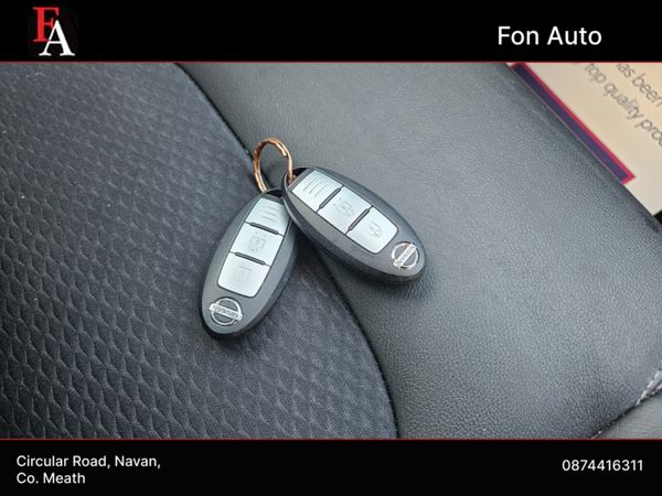 Nissan Qashqai 1.2 PETROL TEKNA MODEL *HIGH SPEC * 373753870