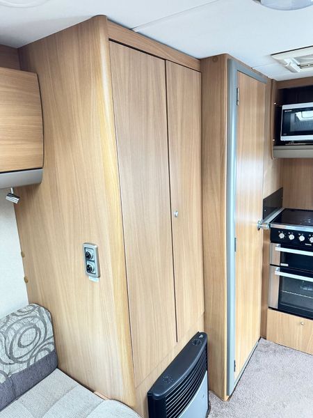 ✨STUNNING SWIFT COASTLINE CLASSIS 12FT 2 BERTH✨ 373774536