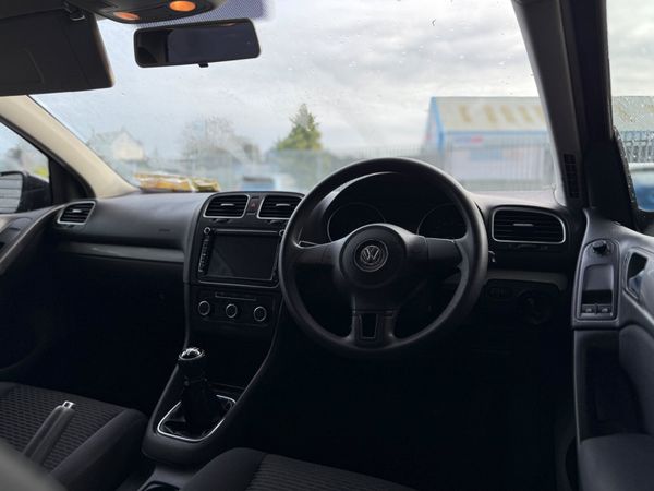 Volkswagen Golf 2012 373774917