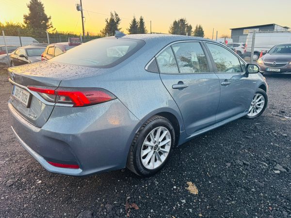 TOYOTA COROLLA HYBRID AUTOMATIC 373778602
