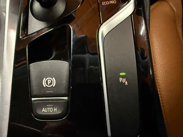 172 BMW 520D SE Touring Auto 373779848