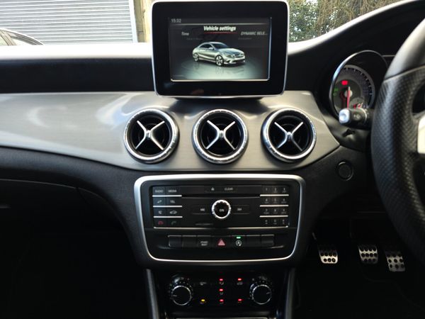 161 Mercedes CLA 200  AMG  SPORT  2.1 Diesel 373782079