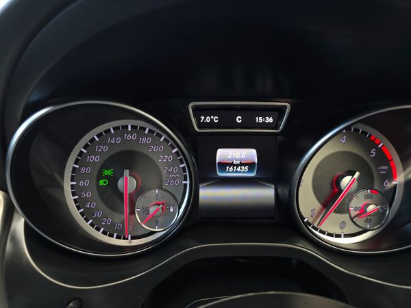 161 Mercedes CLA 200  AMG  SPORT  2.1 Diesel 373782087