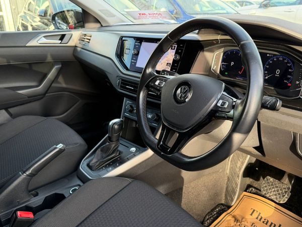 202 Volkswagen Polo 1.0 373783626