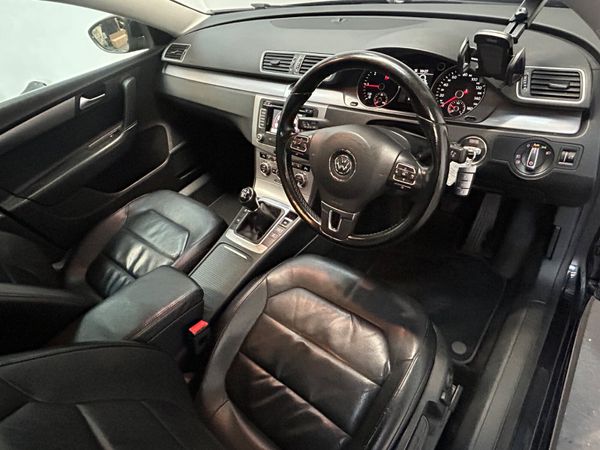 142 Volkswagen Passat 2.0TDI 150 - LEATHER - 373799953