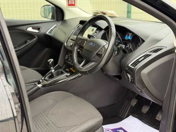 Ford Focus 171 Titanium Diesel Low kms 373807729