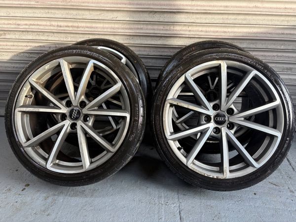 Audi RS4 Alloys 19” 373808134