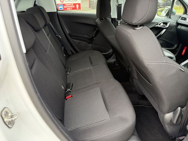 Peugeot 208 2016 1.2 Petrol Auto 373815594