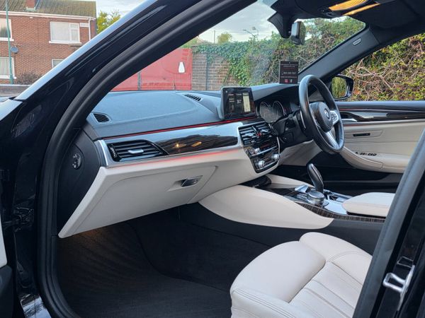 BMW 530d X-Drive M-Sport *HIGH SPEC* 2017 373819721