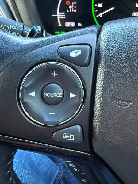 2020 Honda Vezel 1.5 Hybrid auto,28k Miles only 373836101