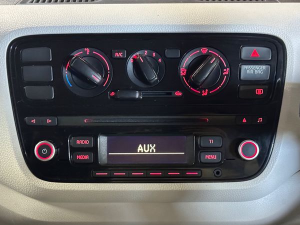 2013 Volkswagen Up! | Low mileage 373837850