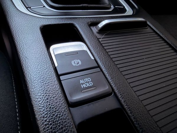 Volkswagen Passat 2.0 TDI Bluemotion 373845276