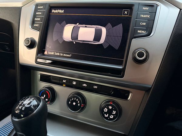 Volkswagen Passat 2.0 TDI Bluemotion 373845287