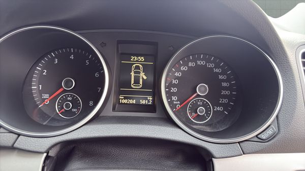 VOLKSWAGEN GOLF HIGHLINE AUTOMATIC 1.4 LOW MILES 373842737