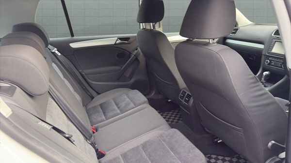 VOLKSWAGEN GOLF HIGHLINE AUTOMATIC 1.4 LOW MILES 373842733