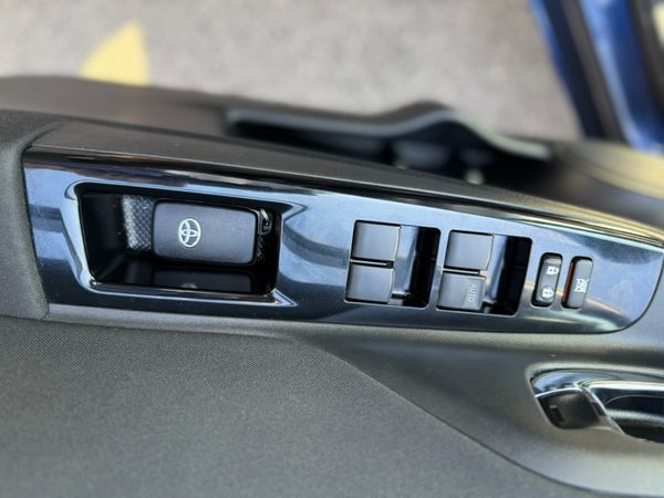 2020 Toyota Yaris(vitz)1.0 petrol auto,47k Miles 373864492